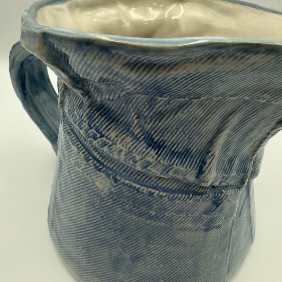 Louisville Stoneware Co. Blue Glaze Pitcher Denim and Daisy Rare 5.75” Tall - Picture 5 of 11